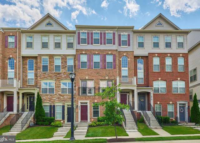 Property at 9423 Geaton Park Pl, Lanham, MD 20706, 3 beds, 2.5 baths