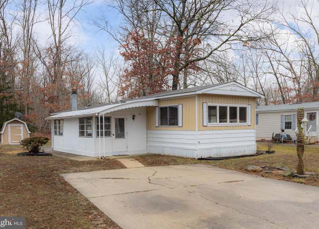 Property at 124 Chalet Ln, Vineland, NJ 08360, 2 beds, 1 bath