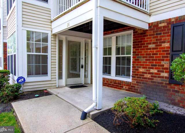 Property at 26 Inverness Cir, Marlton, NJ 08053, 2 beds, 1 bath
