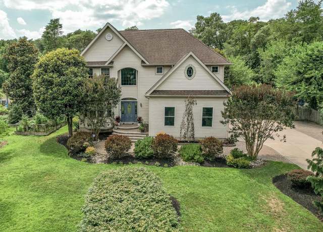 Property at 416--418 Oak Ave, West Berlin, NJ 08091, 3 beds, 3 baths