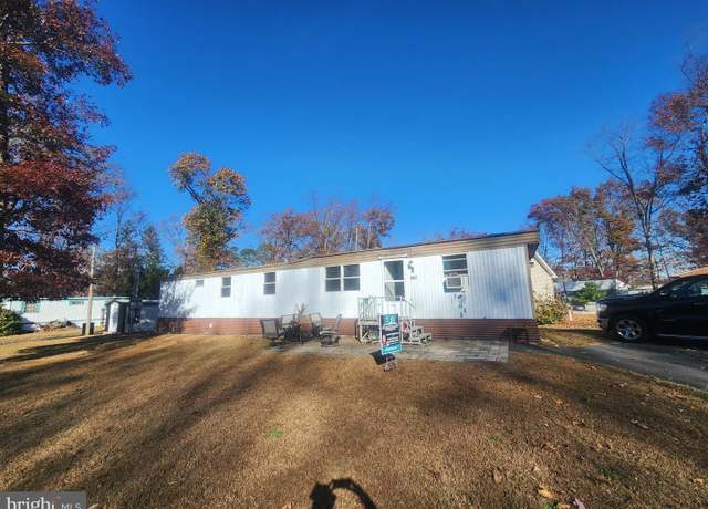 Property at 167 Ashwood Dr, Monroeville, NJ 08343, 3 beds, 1 bath