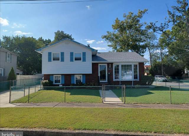Property at 205 N Lincoln Ave, National Park, NJ 08063, 3 beds, 2 baths