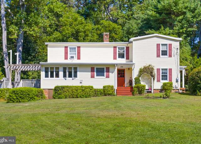 Property at 106 Holmes Mill Rd, Cream Ridge, NJ 08514, 3 beds, 1.5 baths