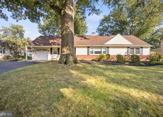 Property at 169 Marian Ave, Southampton, PA 18966, 4 beds, 2.5 baths