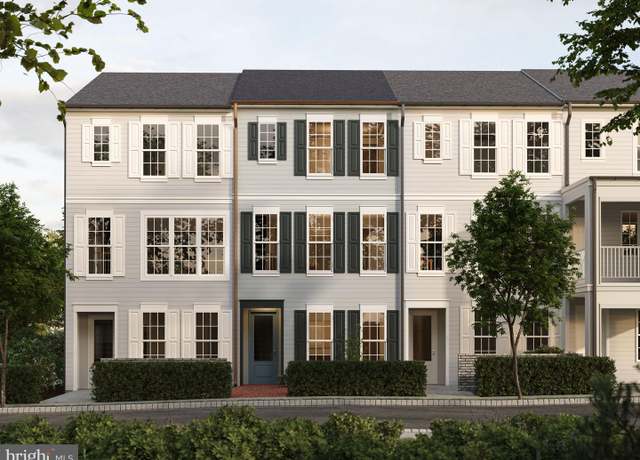 Property at 5 Ann St, Carlisle, PA 17015, 2 beds, 2.5 baths