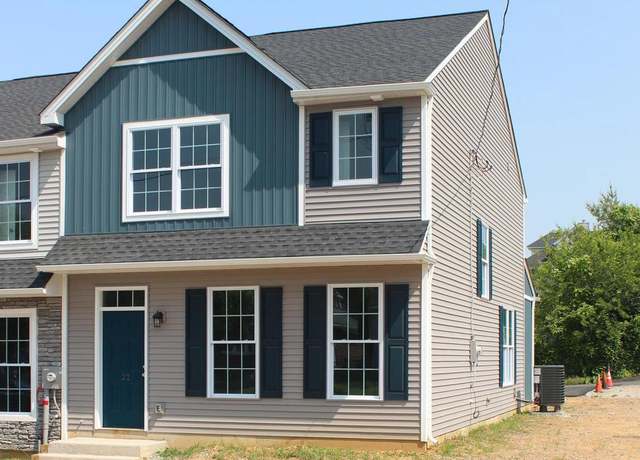 Property at 21 Kiernan Ave, Hellertown, PA 18055, 4 beds, 3 baths
