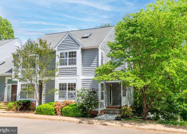 Property at 1259 Maple View Dr, Charlottesville, VA 22902, 2 beds, 3.5 baths