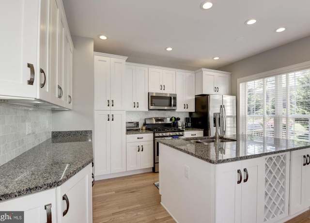 Property at 6362 Levtov Lndg, Alexandria, VA 22312, 4 beds, 3.5 baths