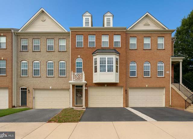 Property at 12582 Birkdale Way, Fairfax, VA 22030, 3 beds, 3.5 baths