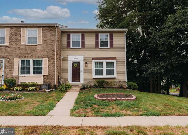 Property at 5557 Hecate Ct, Fairfax, VA 22032, 3 beds, 3.5 baths