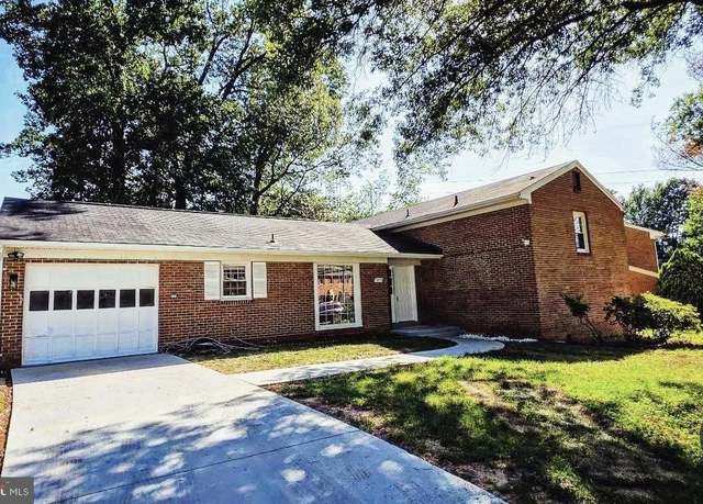 Property at 3478 Pence Ct, Annandale, VA 22003, 4 beds, 3.5 baths