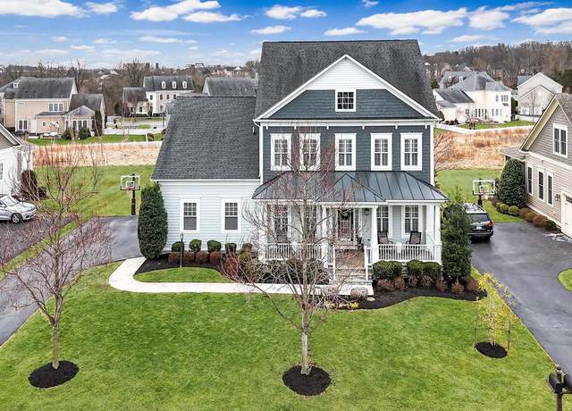 Property at 41729 Bloomfield Path St, Ashburn, VA 20148, 5 beds, 4.5 baths