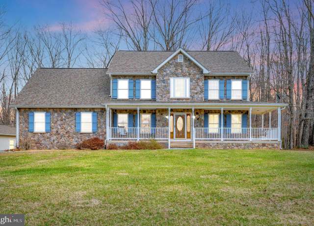 Property at 816 Poplar Rd, Stafford, VA 22556, 3 beds, 2.5 baths