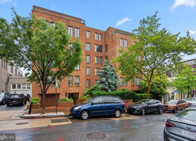 Property at 1045 31st St NW #302, Washington, DC 20007, 1 bed, 1 bath