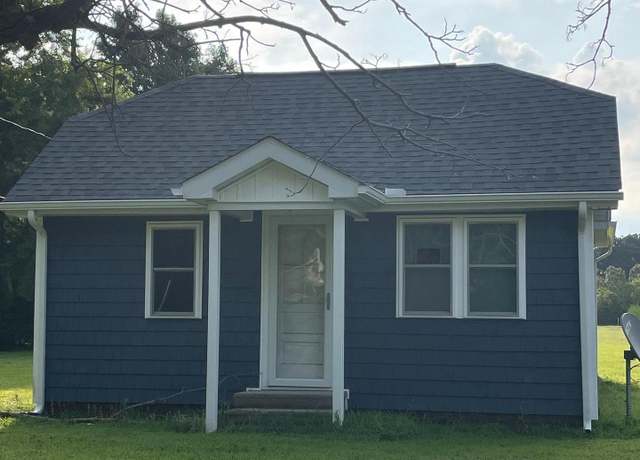 Property at 9 West Ave, Ocean View, DE 19970, 2 beds, 1 bath