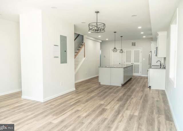 Property at 307 Arch St, Cumberland, MD 21501, 4 beds, 3 baths