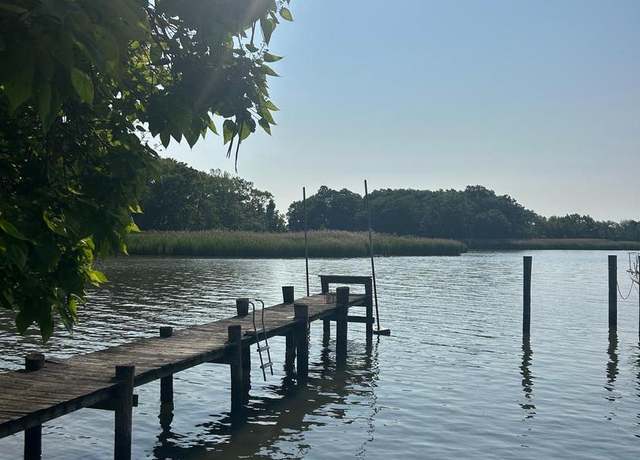 Property at 984 Seneca Park Rd, Baltimore, MD 21220, 3 beds, 2 baths