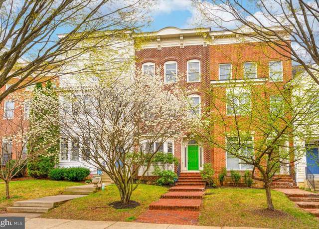 Property at 3858 Carriage Hill Dr, Frederick, MD 21704, 4 beds, 3.5 baths