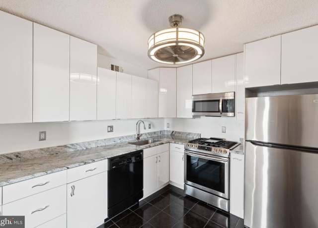 Property at 5225 Pooks Hill Rd Unit 1204S, Bethesda, MD 20814, 2 beds, 2 baths