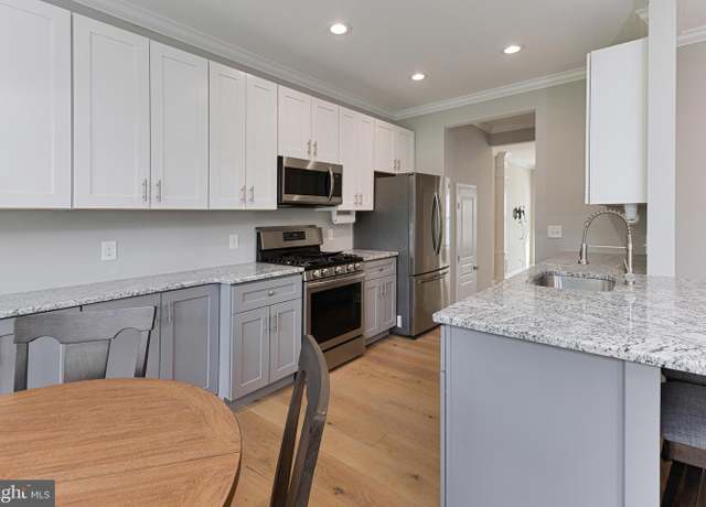 Property at 25 Charter Oak Ct, Doylestown, PA 18901, 3 beds, 2.5 baths