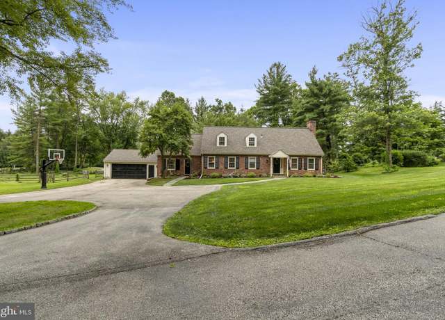Property at 1424 Old Gulph Rd, Villanova, PA 19085, 4 beds, 3.5 baths