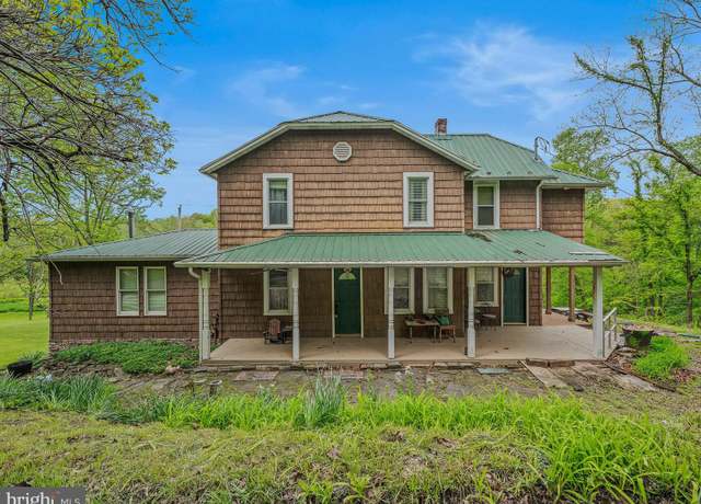 Property at 326 Doe Gully Rd, Great Cacapon, WV 25422, 3 beds, 2 baths