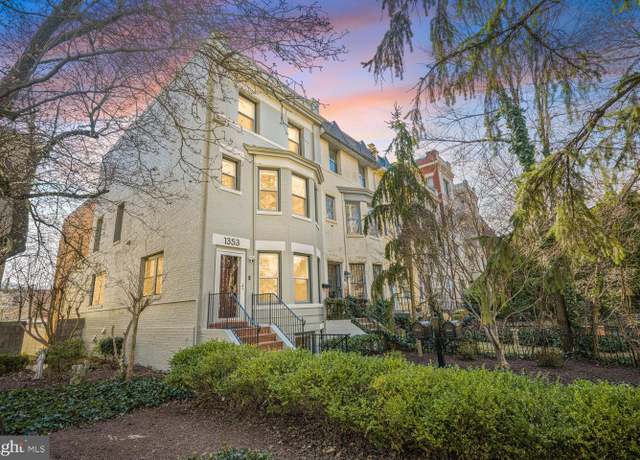 Property at 1353 East Capitol St SE, Washington, DC 20003, 5 beds, 4.5 baths