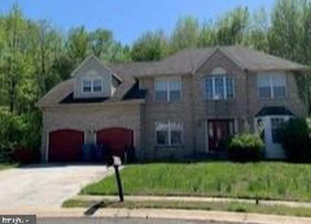 Property at 220 W Moyer Dr, Bear, DE 19701, 4 beds, 2.5 baths