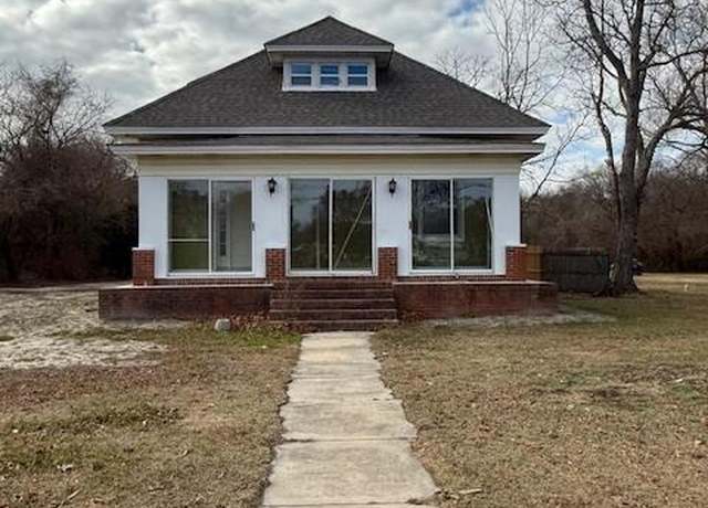 Property at 28552 Seaford Rd, Laurel, DE 19956, 4 beds, 2.5 baths