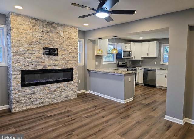 Property at 135 Seneca Dr, Oxon Hill, MD 20745, 4 beds, 2 baths