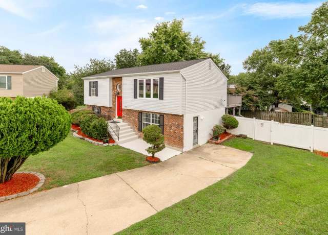Property at 5306 Plaza Cir, District Heights, MD 20747, 3 beds, 2 baths