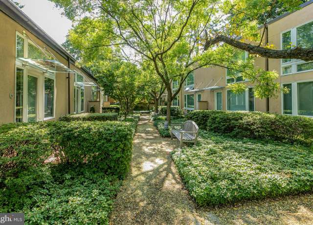 Property at 36 Moore St #8, Princeton, NJ 08542, 1 bed, 1 bath