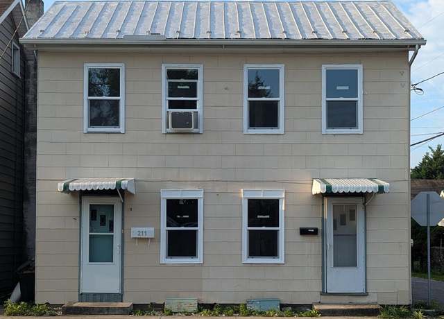 Property at 211 W Simpson St, Mechanicsburg, PA 17055, 2 beds, 2 baths