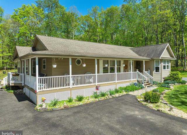 Property at 192 Kilmer Trl, Albrightsville, PA 18210, 3 beds, 2 baths