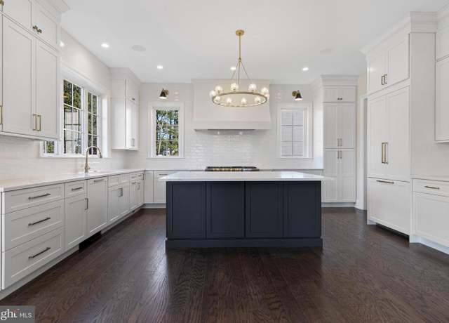 Property at 201 Walnut Tree Ln, Malvern, PA 19355, 3 beds, 3.5 baths