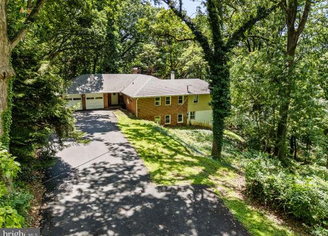 Property at 454 Kirk Ln, Media, PA 19063, 4 beds, 3 baths