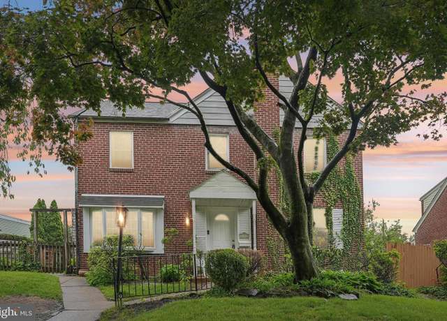 Property at 1810 Pine St, Norristown, PA 19401, 4 beds, 1.5 baths
