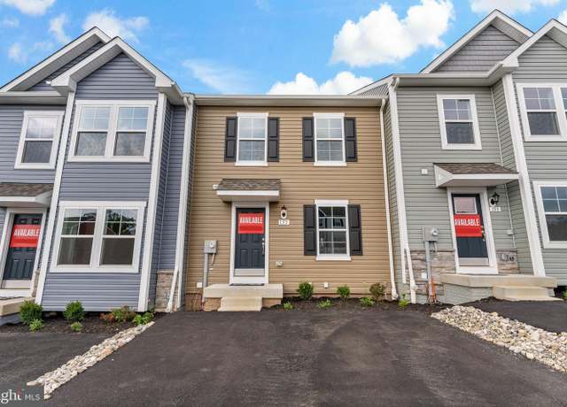 Property at 155 Holstein Dr, Hanover, PA 17331, 3 beds, 3 baths