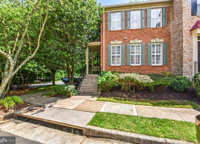 Property at 11431 Heritage Commons Way, Reston, VA 20194, 2 beds, 2.5 baths