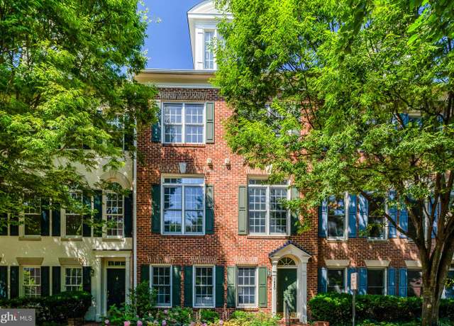Property at 1650 Colonial Hills Dr, Mclean, VA 22102, 3 beds, 4 baths