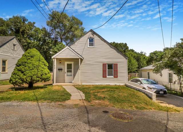 Property at 314 Cable Pl, Front Royal, VA 22630, 2 beds, 2.5 baths