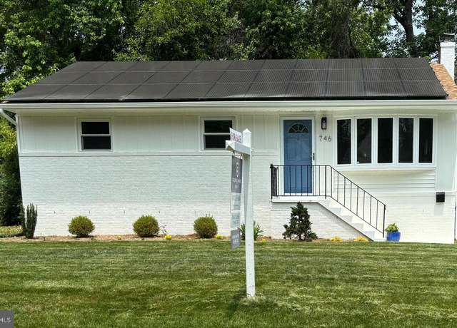 Property at 746 Warren Dr, Annapolis, MD 21403, 5 beds, 1.5 baths