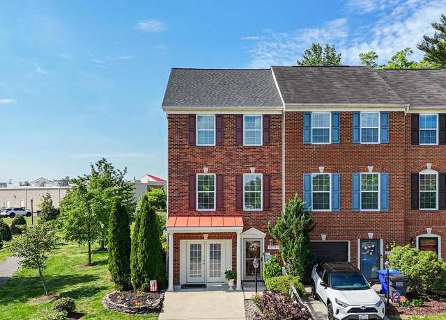 Property at 11797 Sunningdale Pl, Waldorf, MD 20602, 2 beds, 2.5 baths