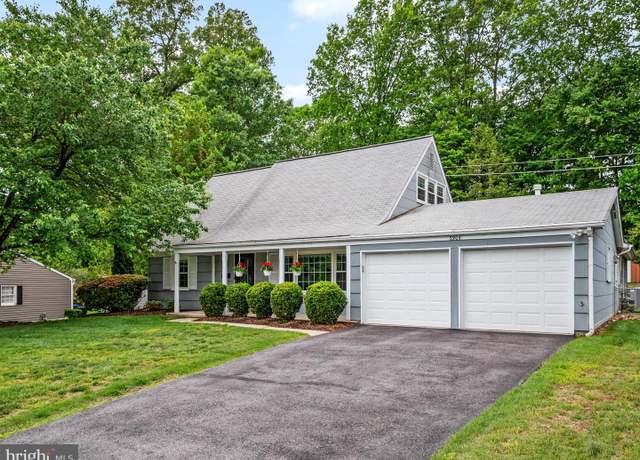 Property at 3906 York Ln, Bowie, MD 20715, 4 beds, 2 baths