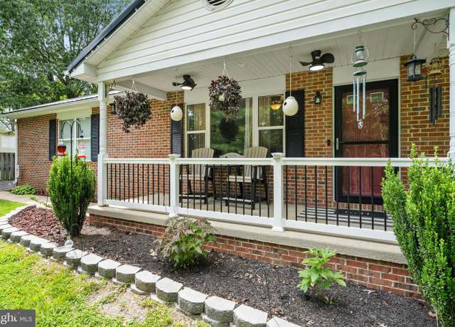 Property at 27073 Carrie Ct, Mechanicsville, MD 20659, 3 beds, 2 baths