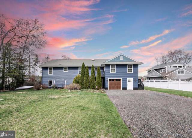 Property at 5144 Venice Ave, Hammonton, NJ 08037, 4 beds, 2 baths