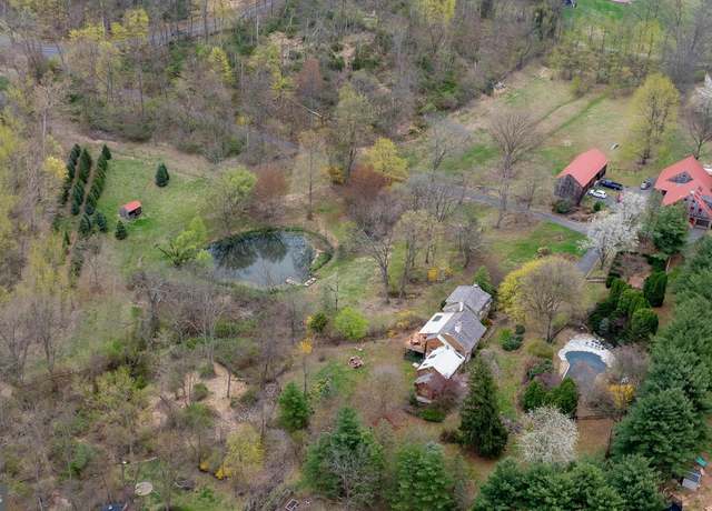 Property at 705 Schoffers Rd, Reading, PA 19606, 5 beds, 3 baths