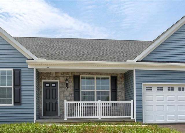 Property at 61 Bennington Way, Carlisle, PA 17013, 3 beds, 2 baths