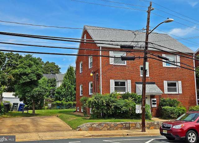 Property at 2605 N Pershing Dr, Arlington, VA 22201, 4 beds
