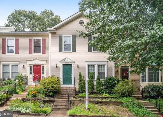 Property at 5865 Westwater Ct, Centreville, VA 20121, 2 beds, 3.5 baths